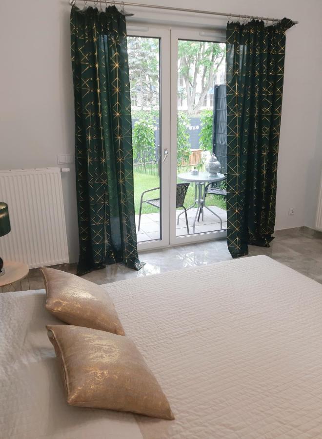 Na Grobli 20 Apartament z ogródkiem Breslávia Exterior foto
